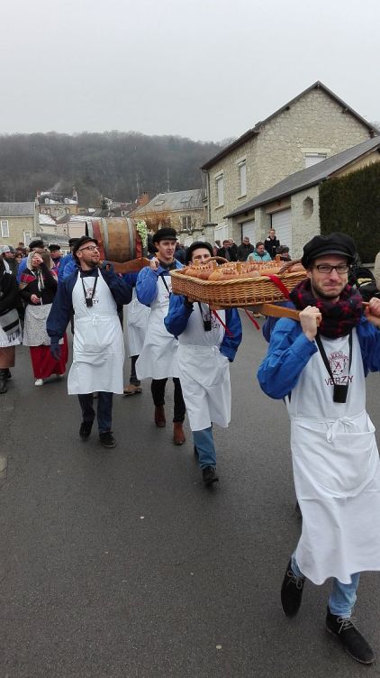 St Vincent procession in Verzy